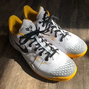 Nike Zoom Kobe VIII